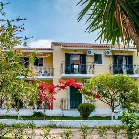 Lemon Tree Apartments B C Argostoli  Exterior foto